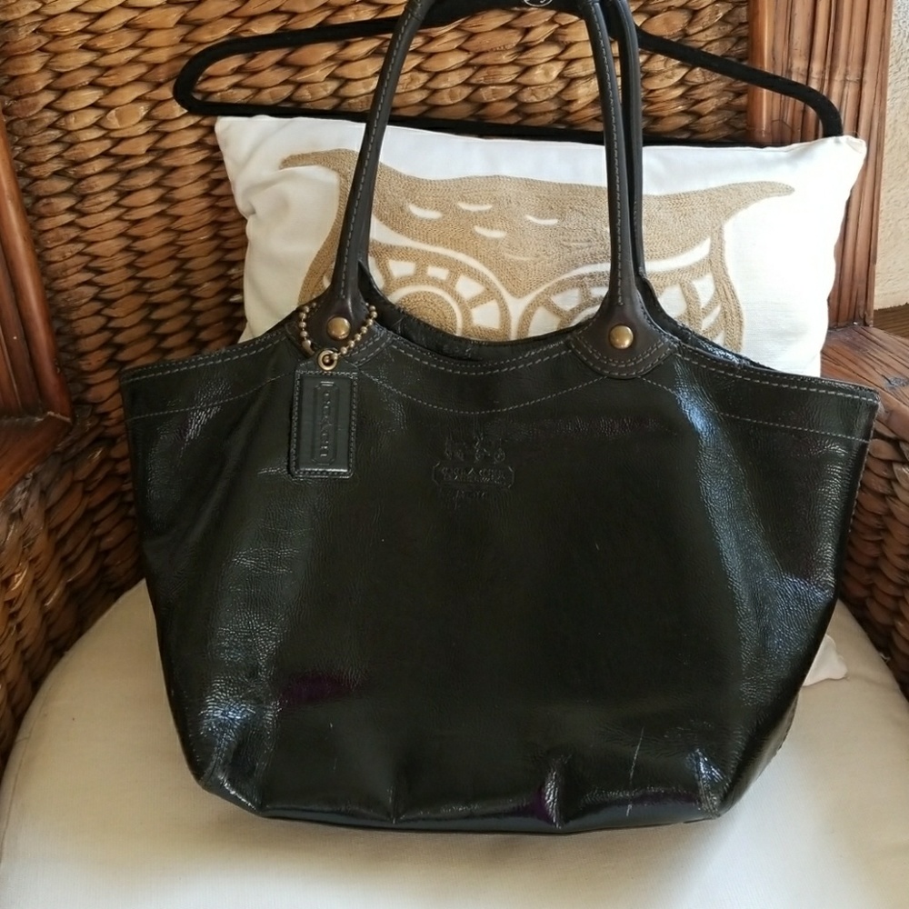 COACH BLEECKER PATENT LEATHER LARGE TOTE~Black~